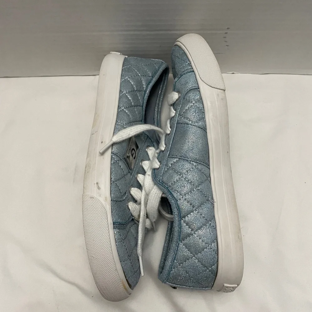 GUESS sneakers